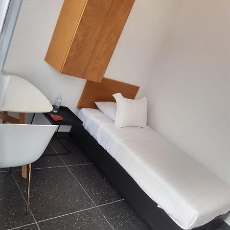 Estudio #5 Casa Fatima, 8 Min Del Centro 1 Persona Γκουανταλαχάρα Εξωτερικό φωτογραφία